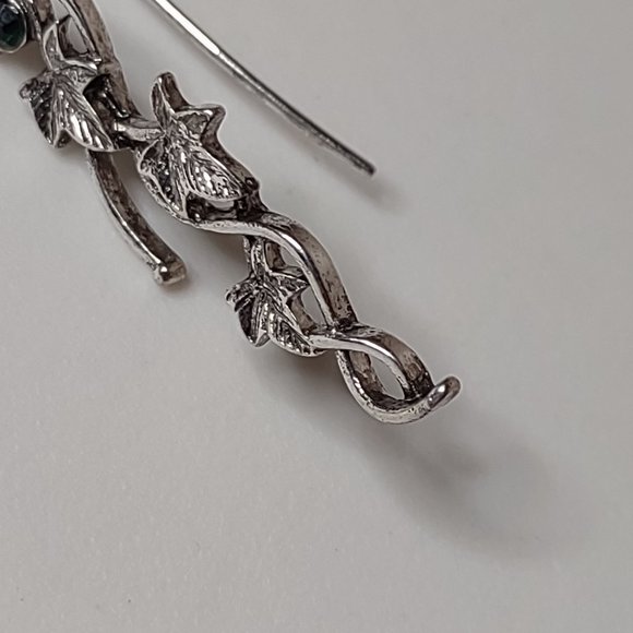 Long Silver Tone Leaf Earrings With Green Stone - Picture 10 of 14